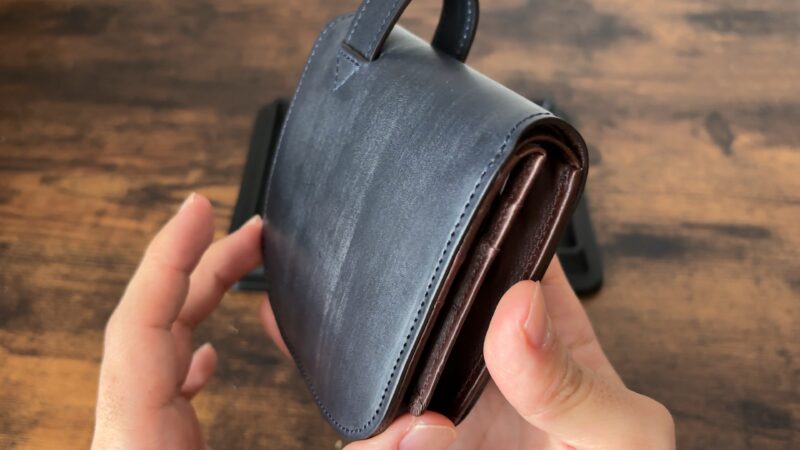 ヒップポケット革財布（小銭入れ付き）の革質