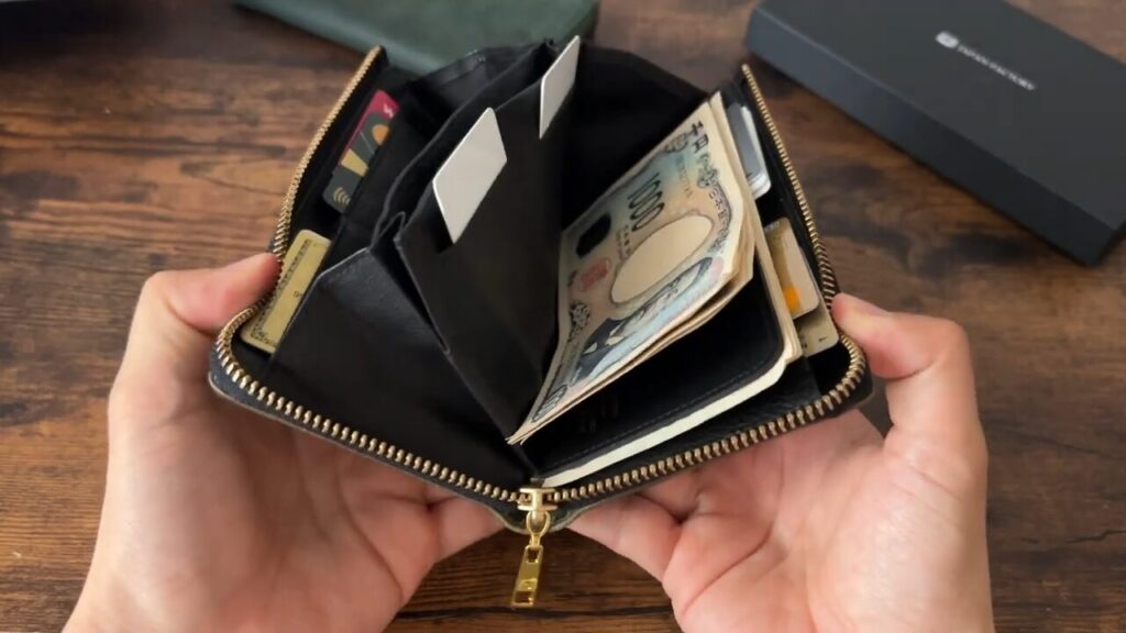 TIDY2.0MANOの内部の視認性（120度くらい開く）