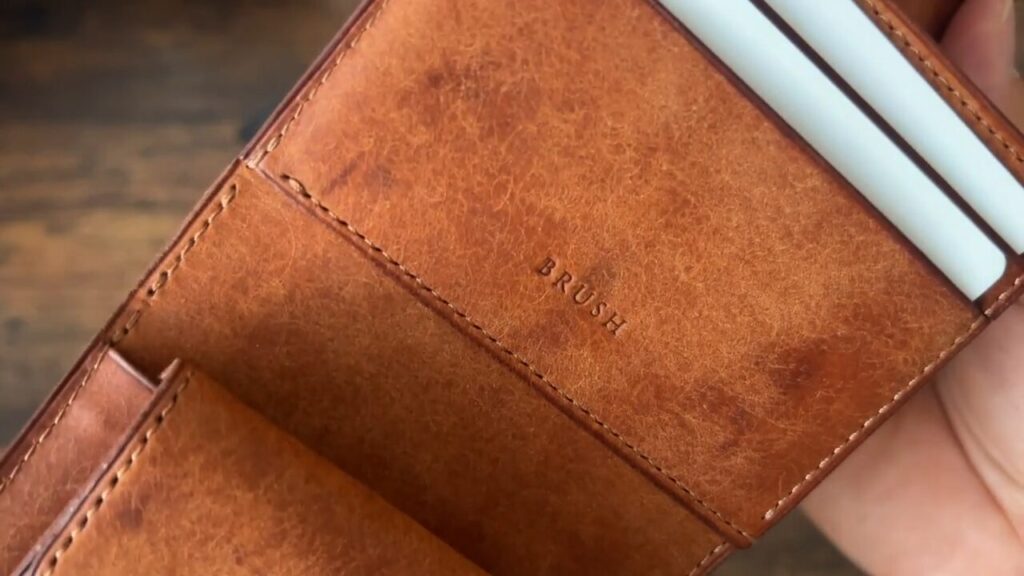 BRUSH(ブラッシュ)のricco(リッコ)の内装