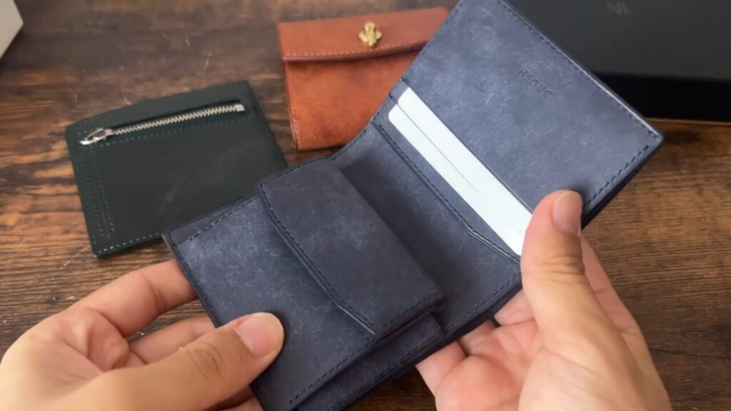 BRUSH(ブラッシュ)のAldar（オルダー）の開いた画像