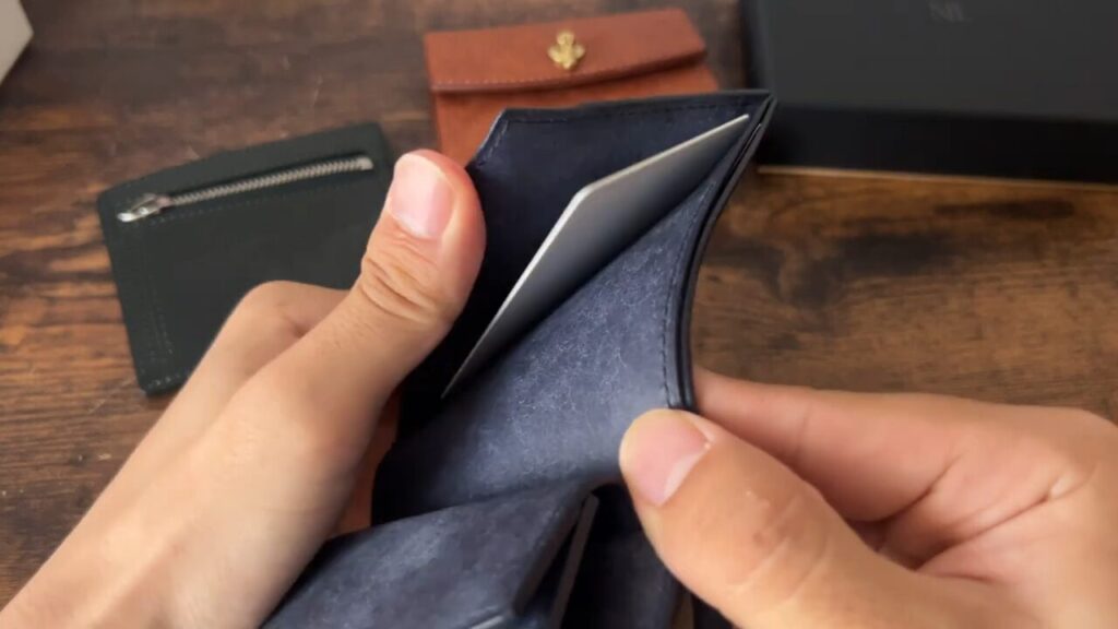 BRUSH(ブラッシュ)のAldar（オルダー）のアオリポケット