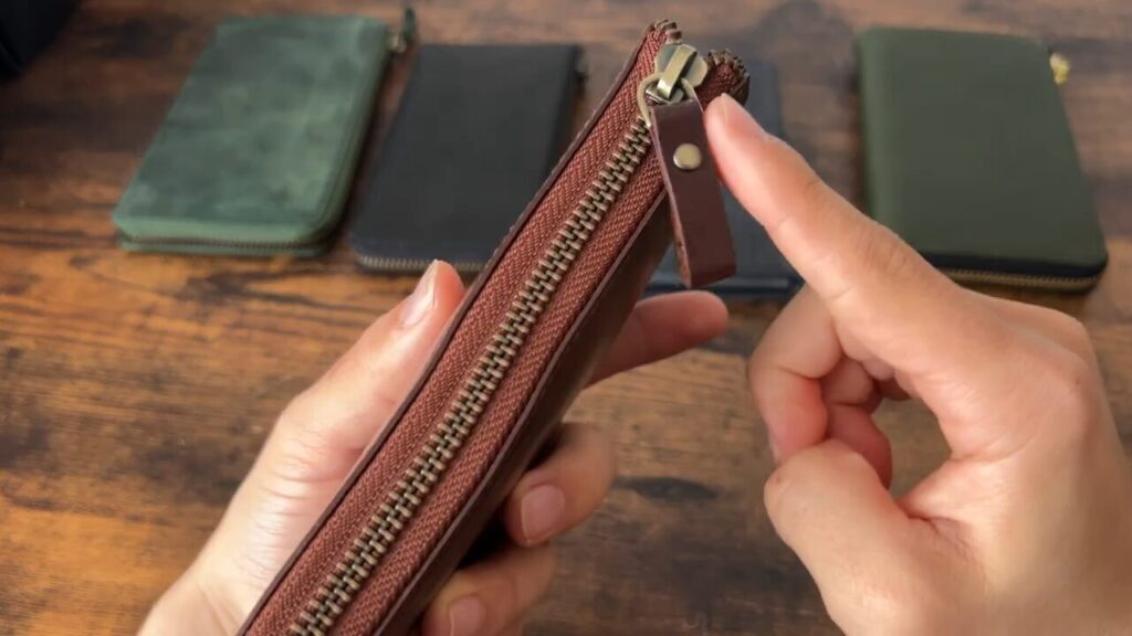 TIDY 2.0 Nobleのファスナーカラー