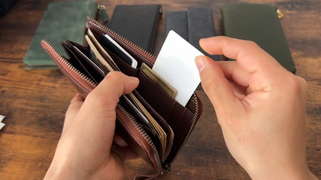 TIDY 2.0 Nobleの独立カードポケット