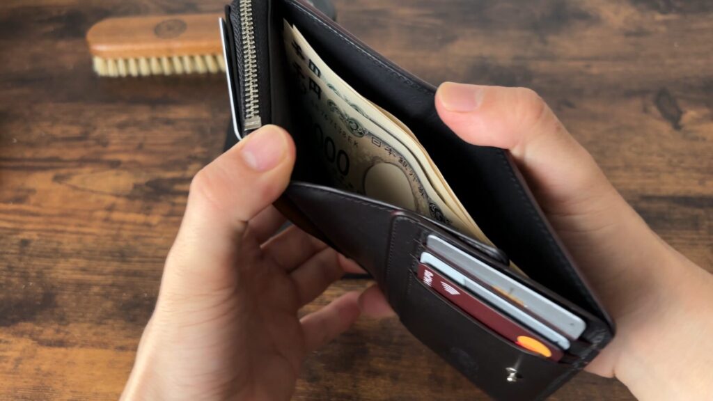 ガンゾ コードバンRC Lファスナー二つ折り財布の札入れ