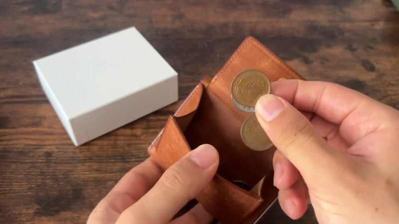  lemma(レンマ) |Recta(レクタ) の小銭を投げ入れるシーン