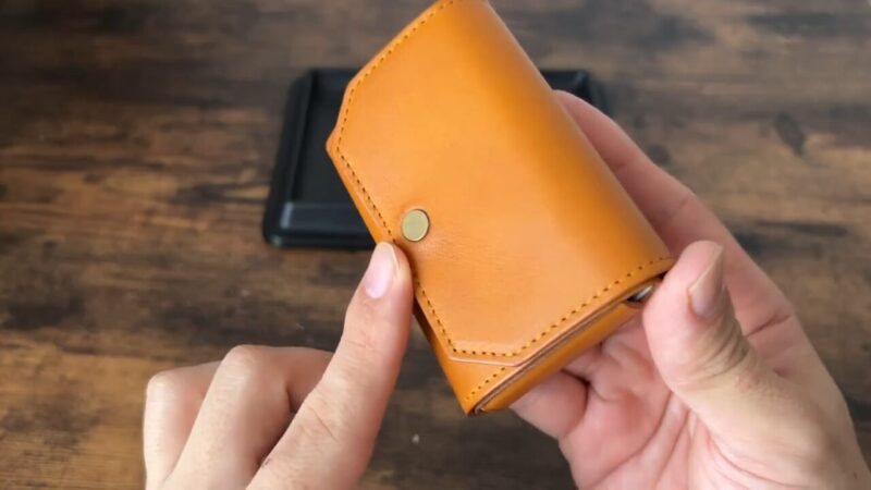 イルモードミニの革質