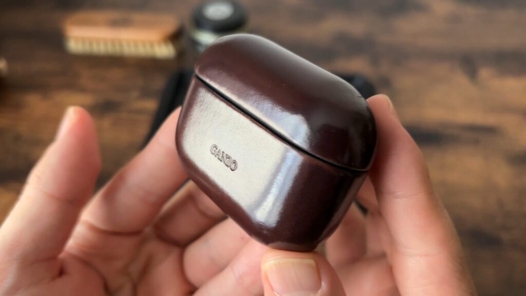 ガンゾ MAESTRO2 AirPods Proケースの正面画像の拡大