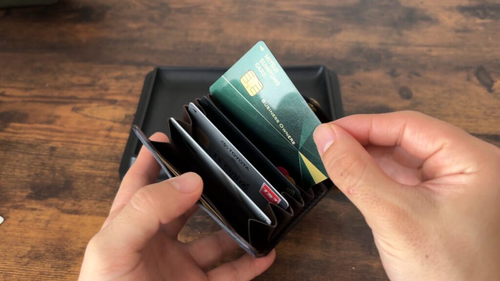 パルムウォレットの蛇腹のカードポケット