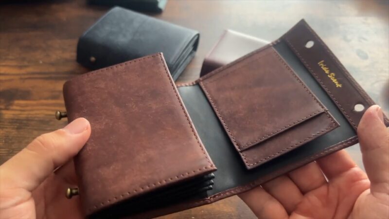 ミッレフォッリエ模倣品の内装