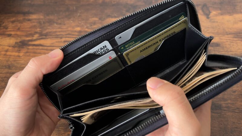 UNIQUEONラウンドファスナーのカードポケット②