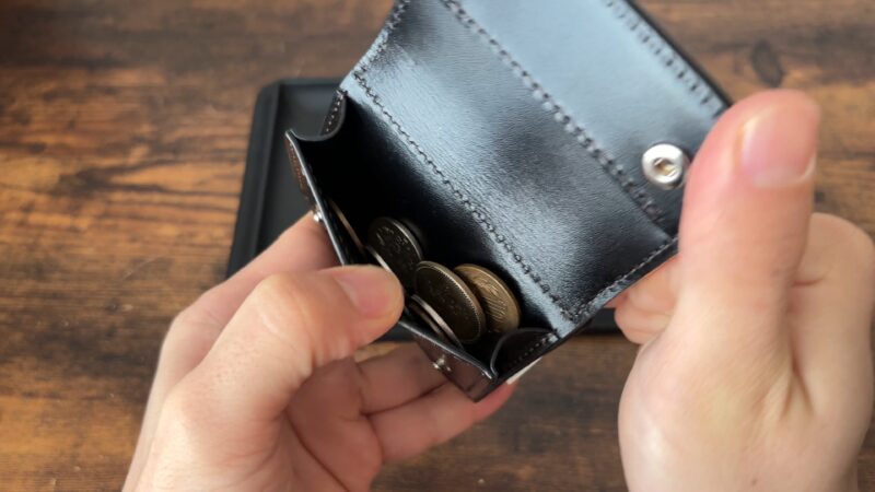 STELLA（ステラ）の小銭入れ