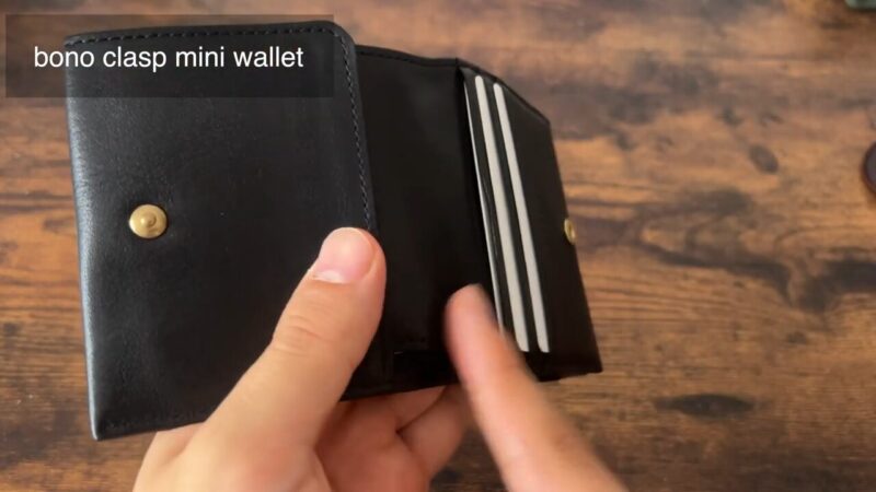 slow(スロウ)クラスプミニウォレットのカードポケット