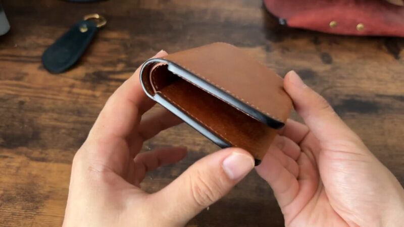 フォールドウォレットのコバ