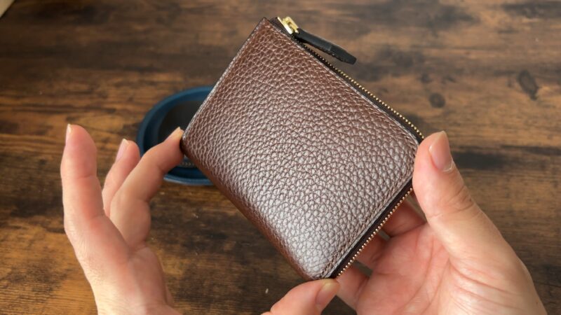 L字ジップハーフウォレットの外観