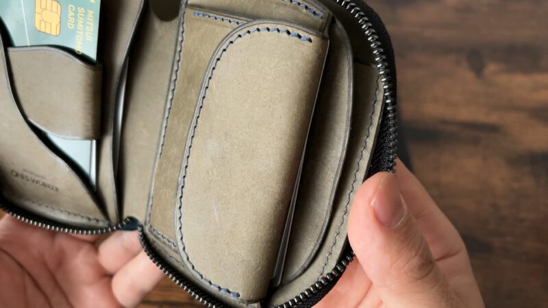 ONES WORKER(ワンズワーカー)
ショート ラウンドジップの糸の色