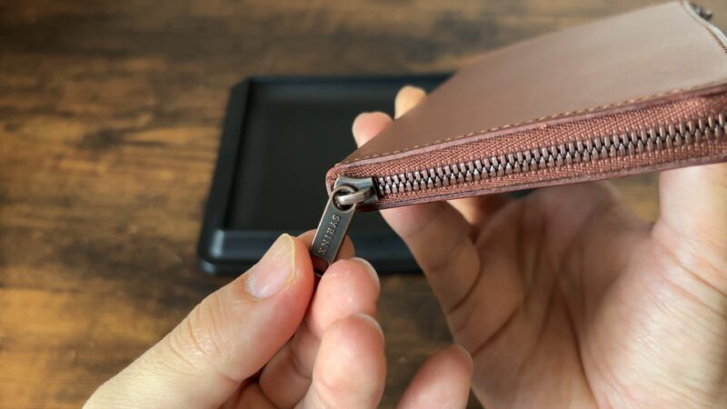 Hitoe® L-zip Lのファスナー